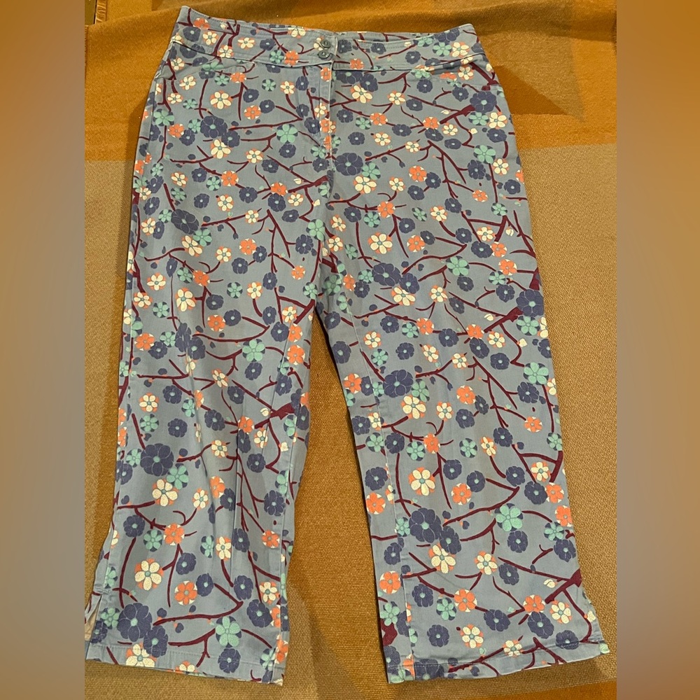 Bill Blass funky floral Stretch high crop Jeans, 12